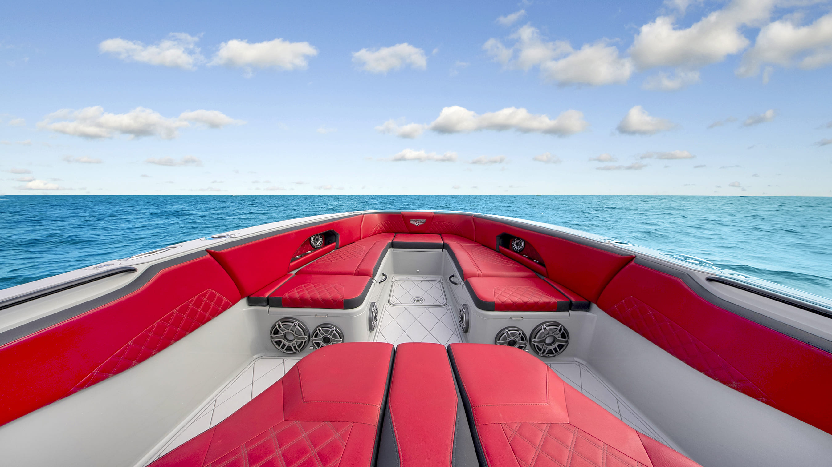 Yacht Photo 12