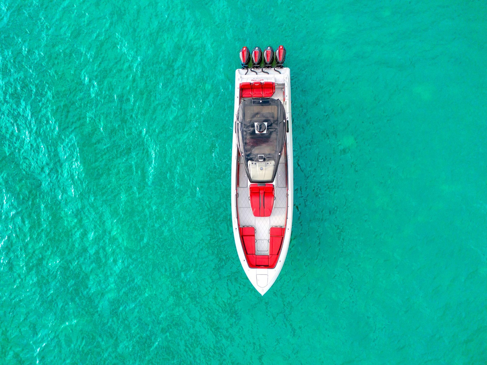 Yacht Photo 25