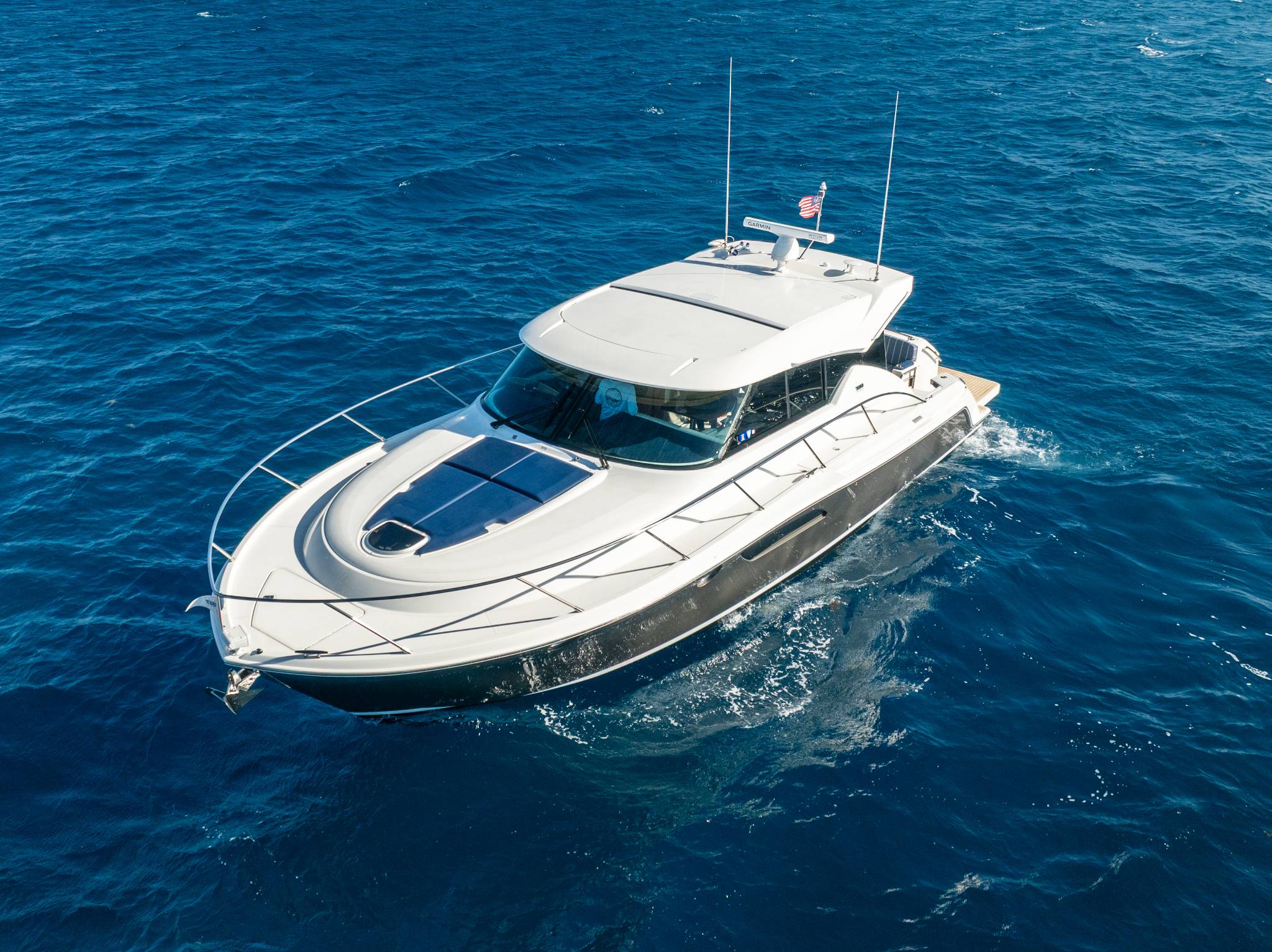 Yacht Photo 24