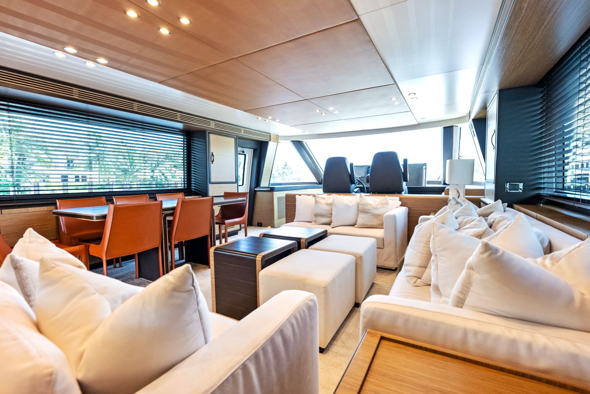 Yacht Photo 29