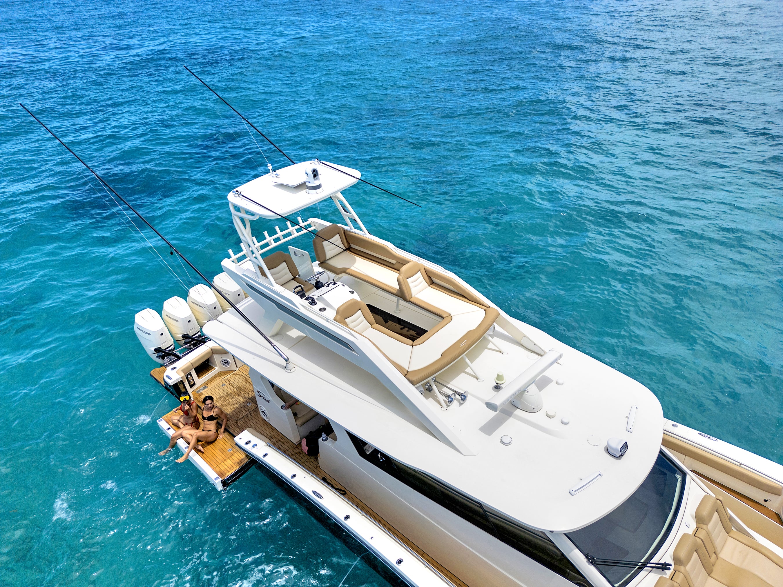 Yacht Photo 14