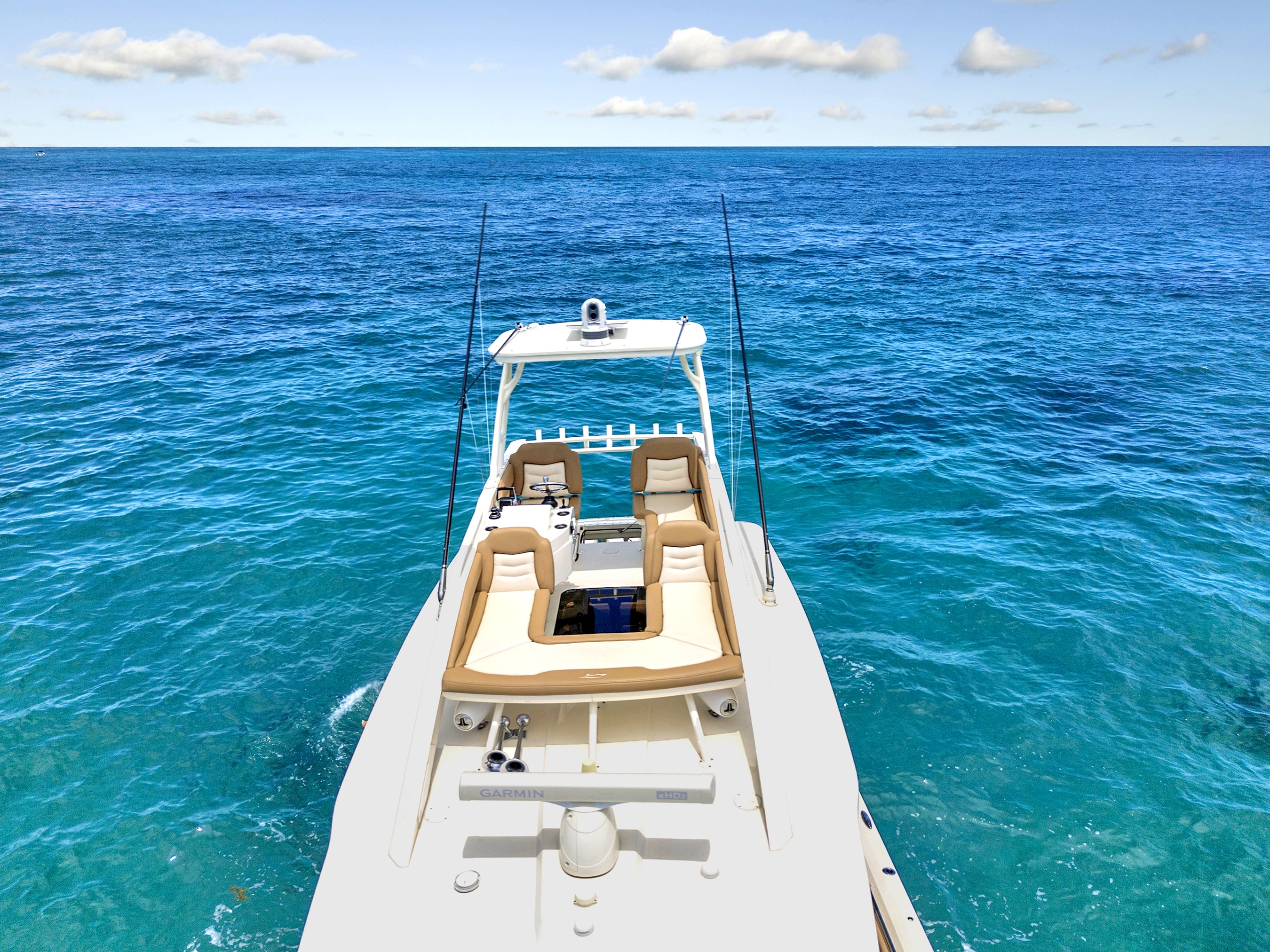 Yacht Photo 15