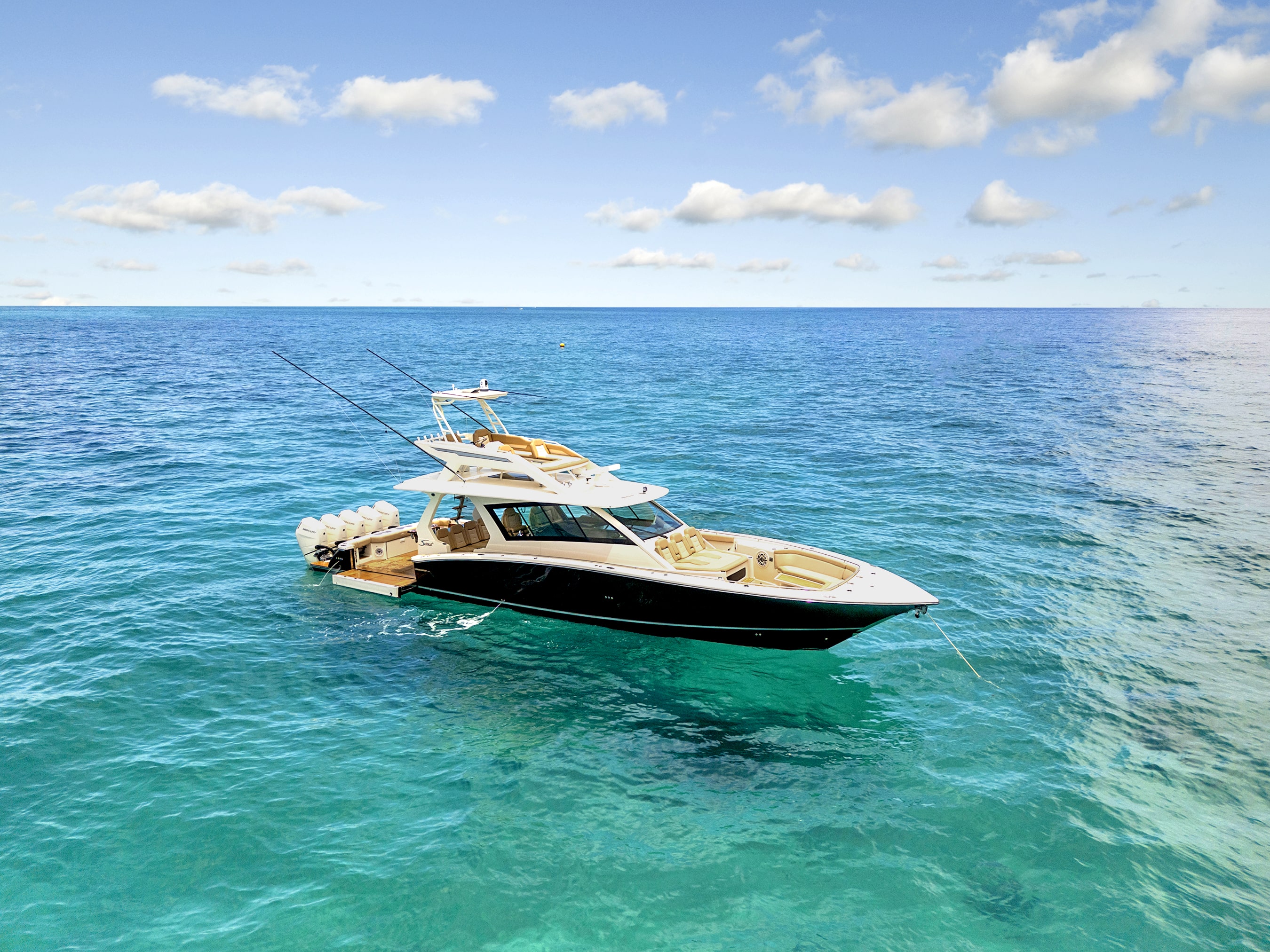Yacht Photo 20