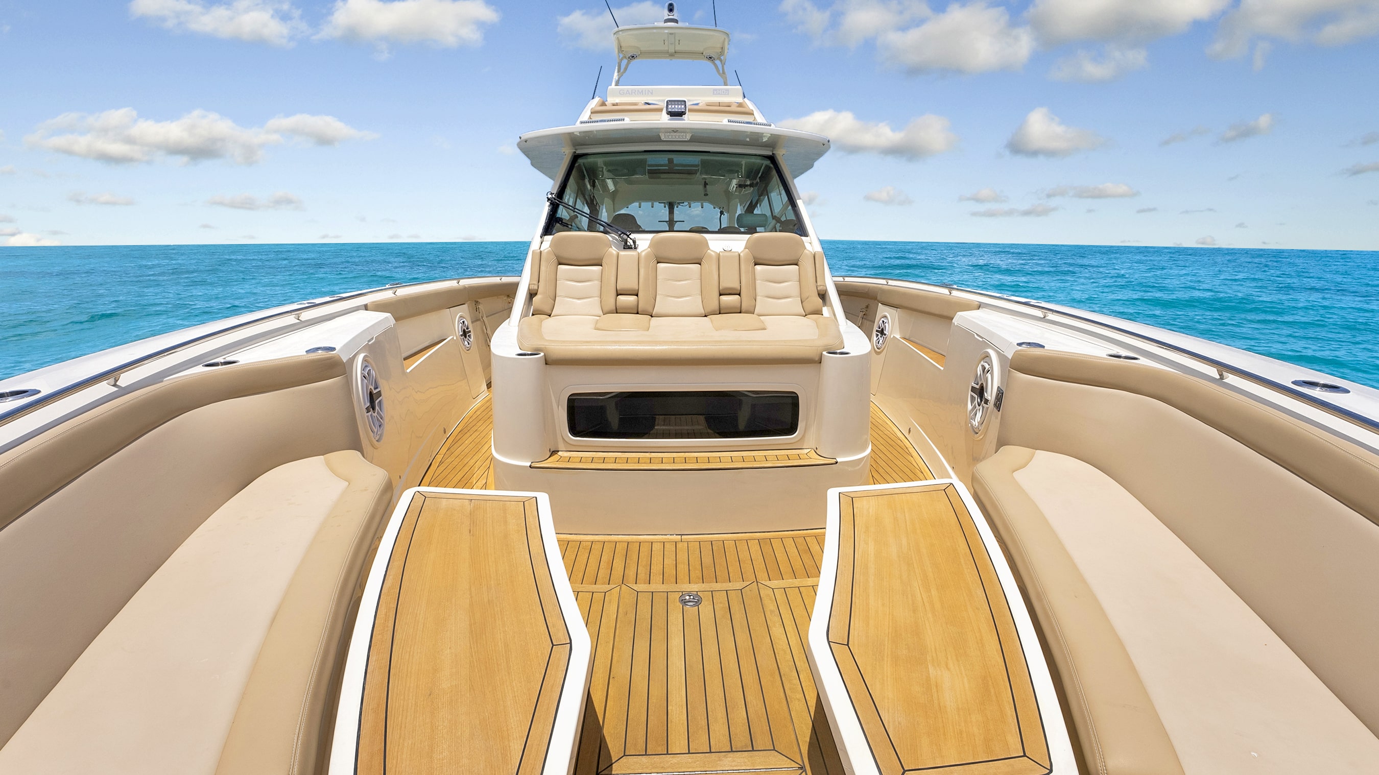 Yacht Photo 29