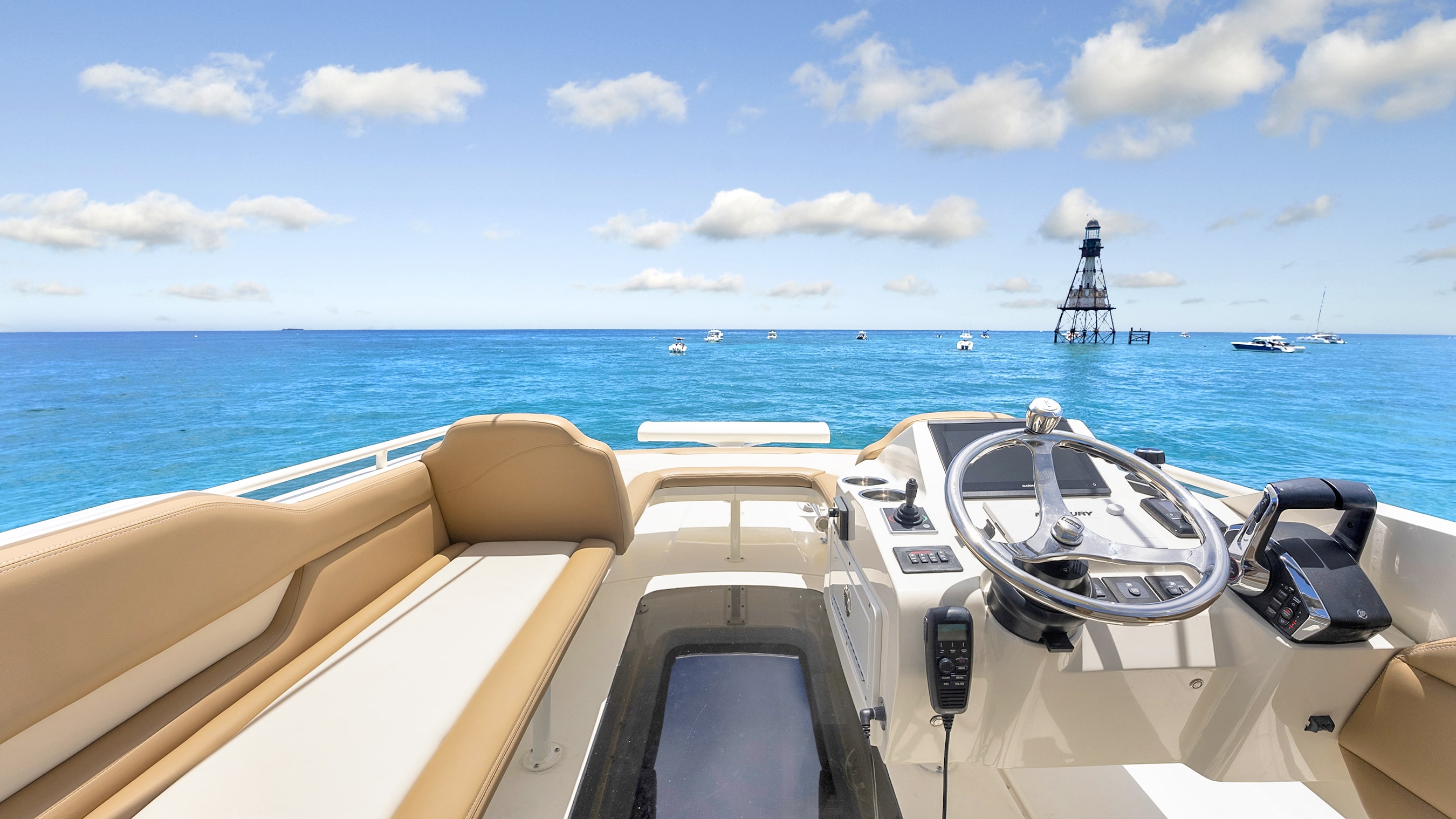 Yacht Photo 38