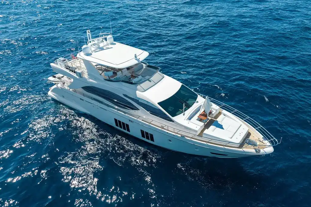 Day Charter Image