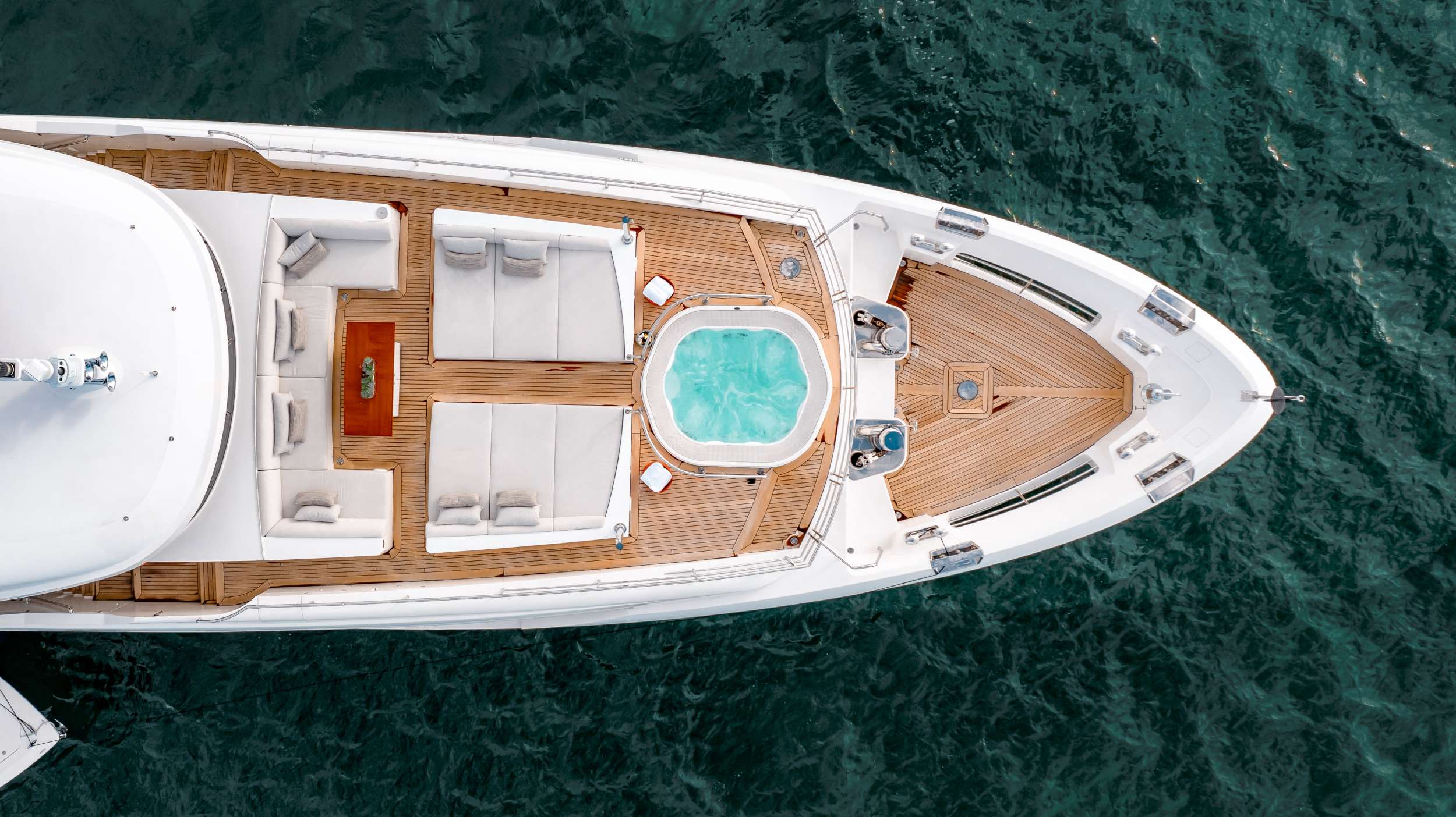 Yacht Photo 2