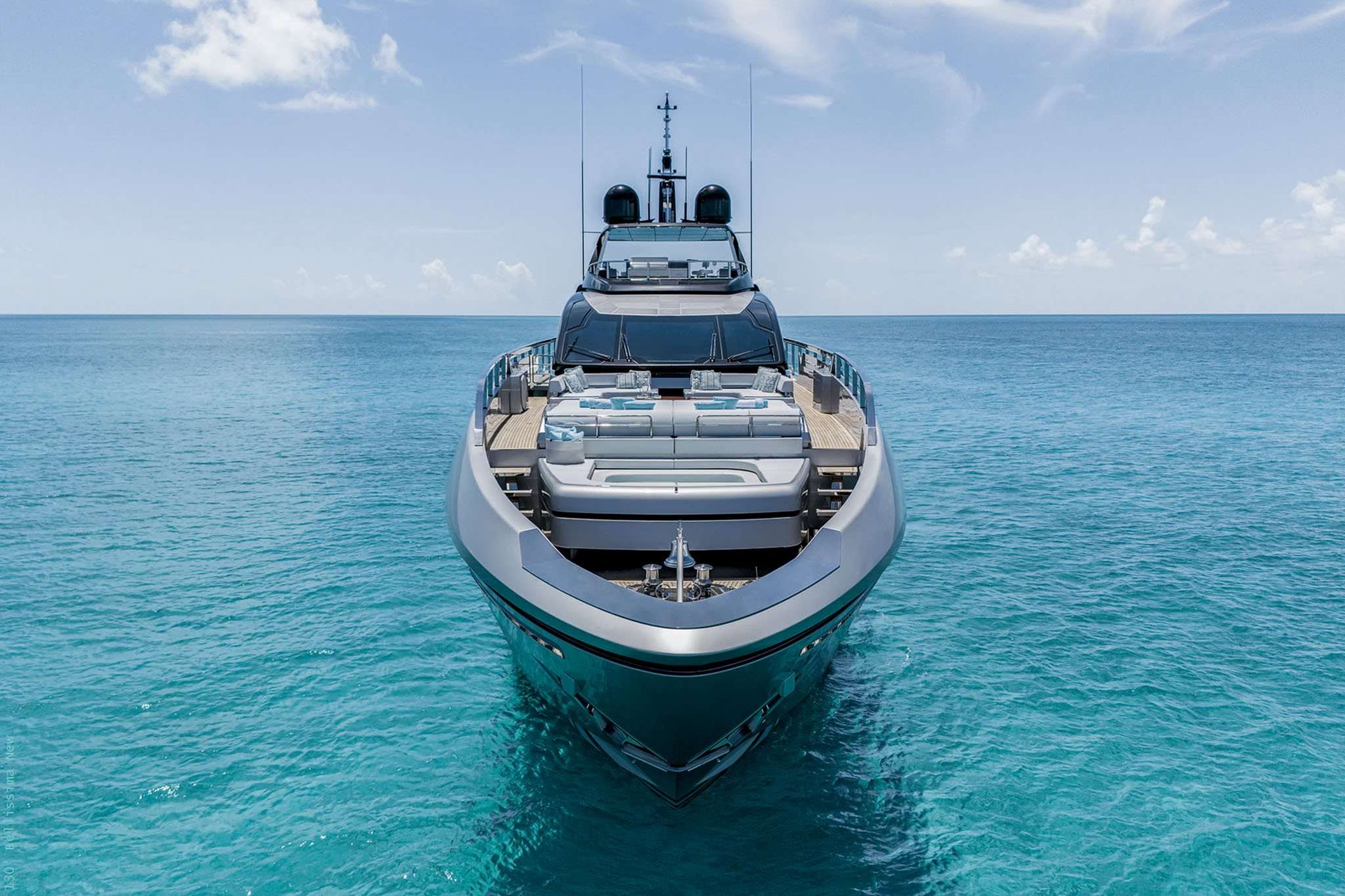 Yacht Photo 3
