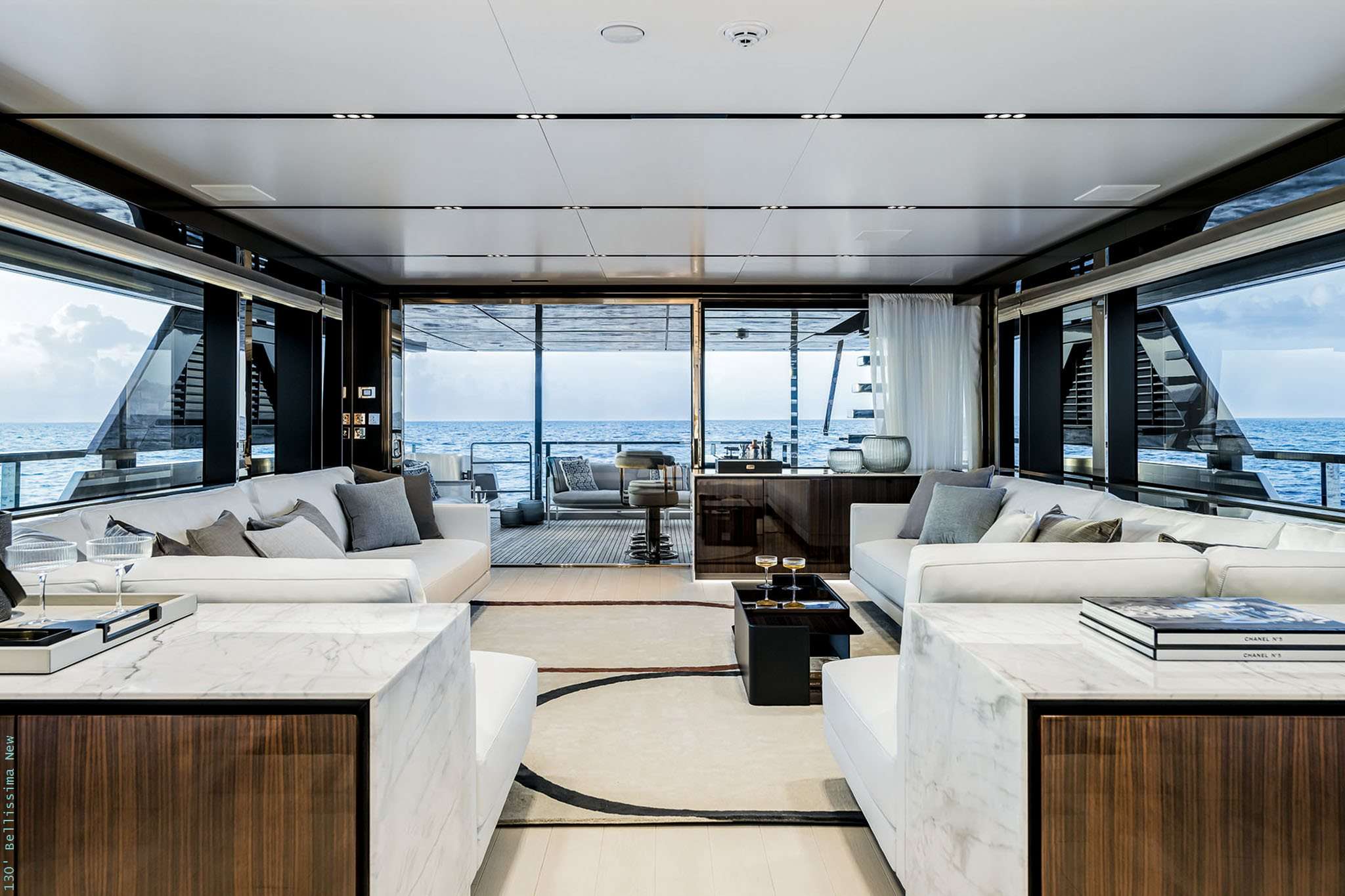 Yacht Photo 19