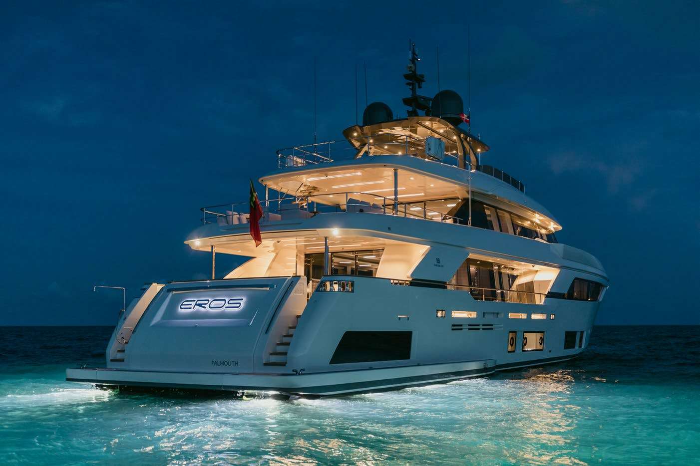 Yacht Photo 2