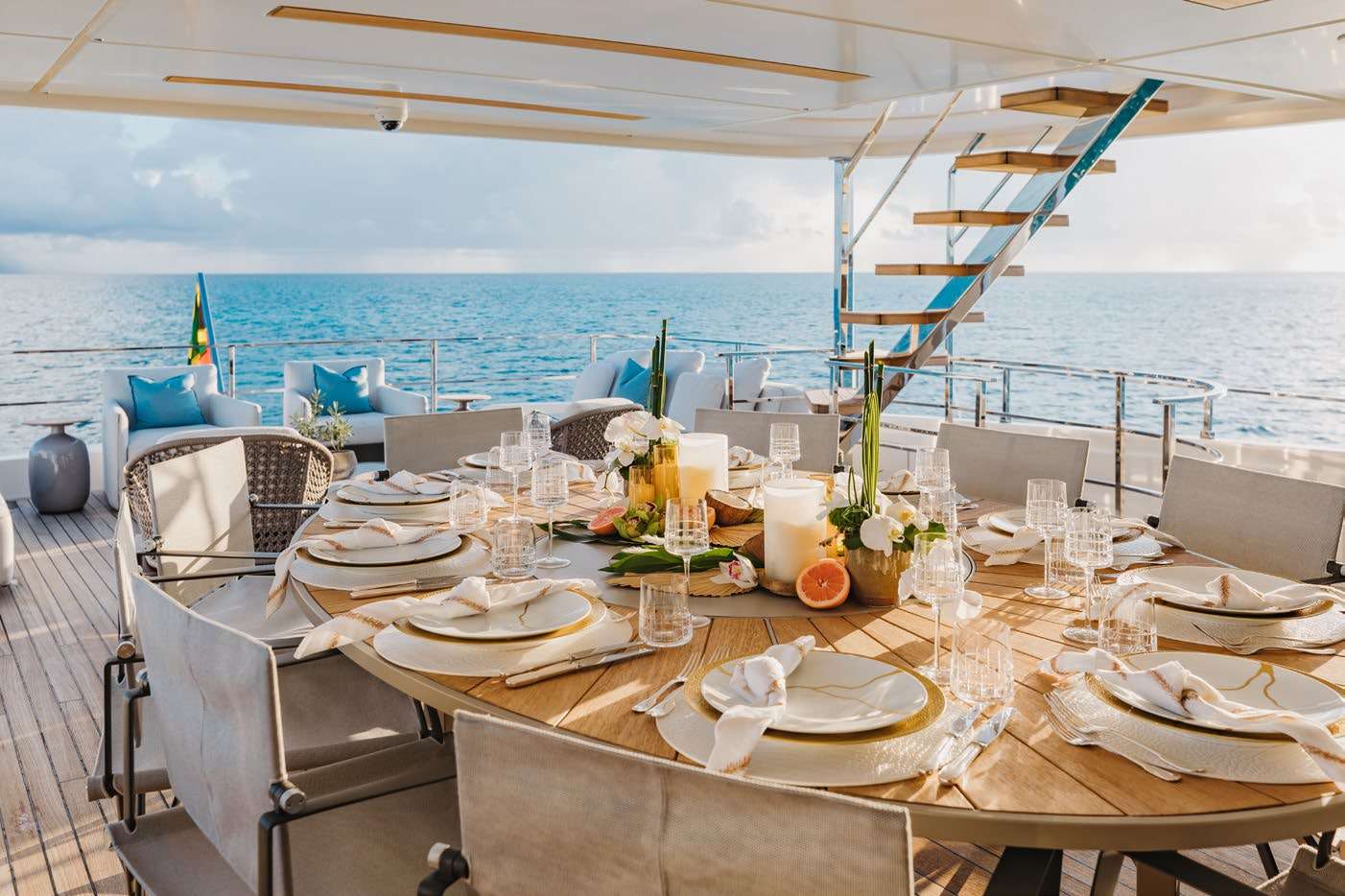 Yacht Photo 10
