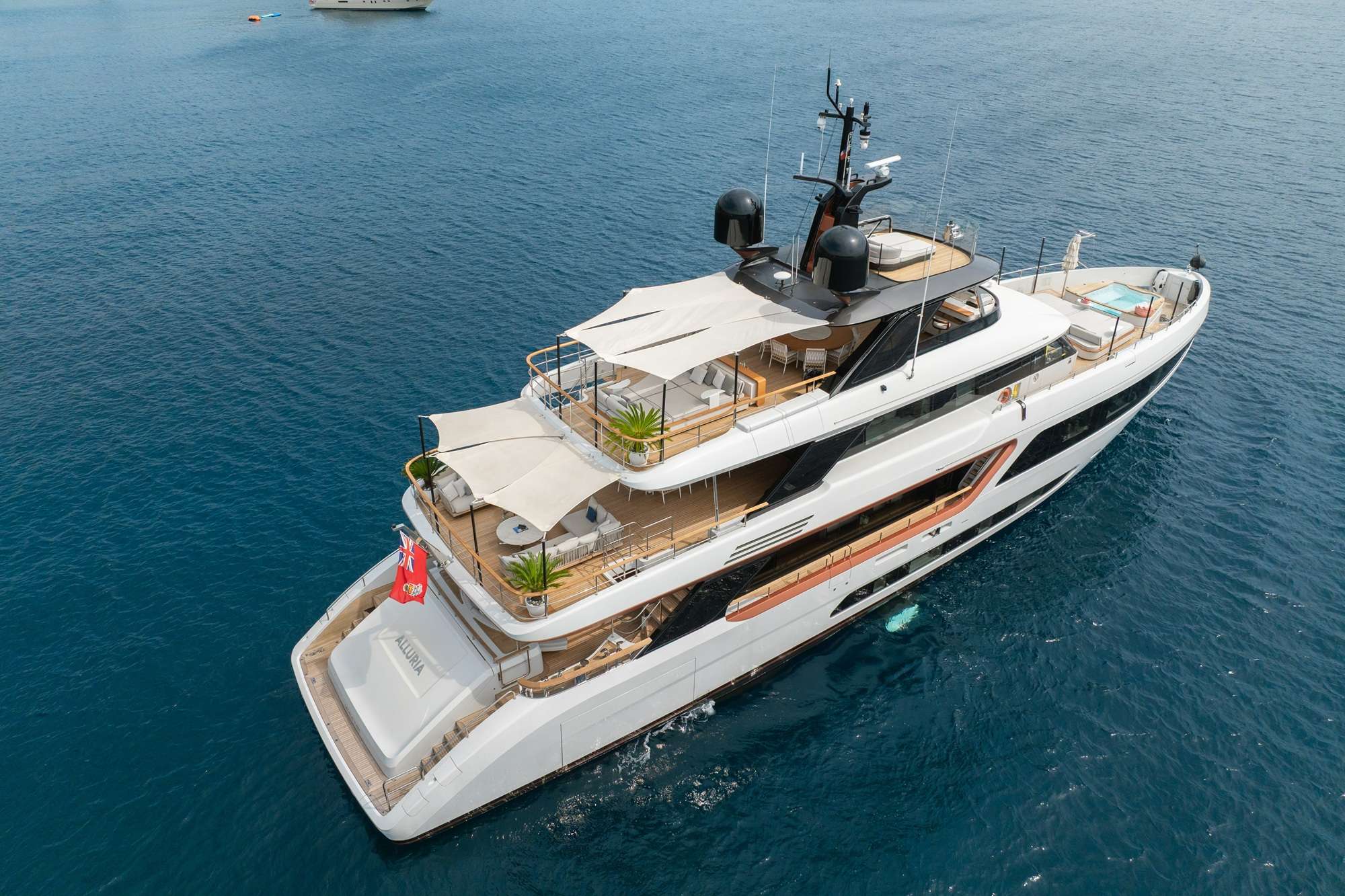 Yacht Photo 5