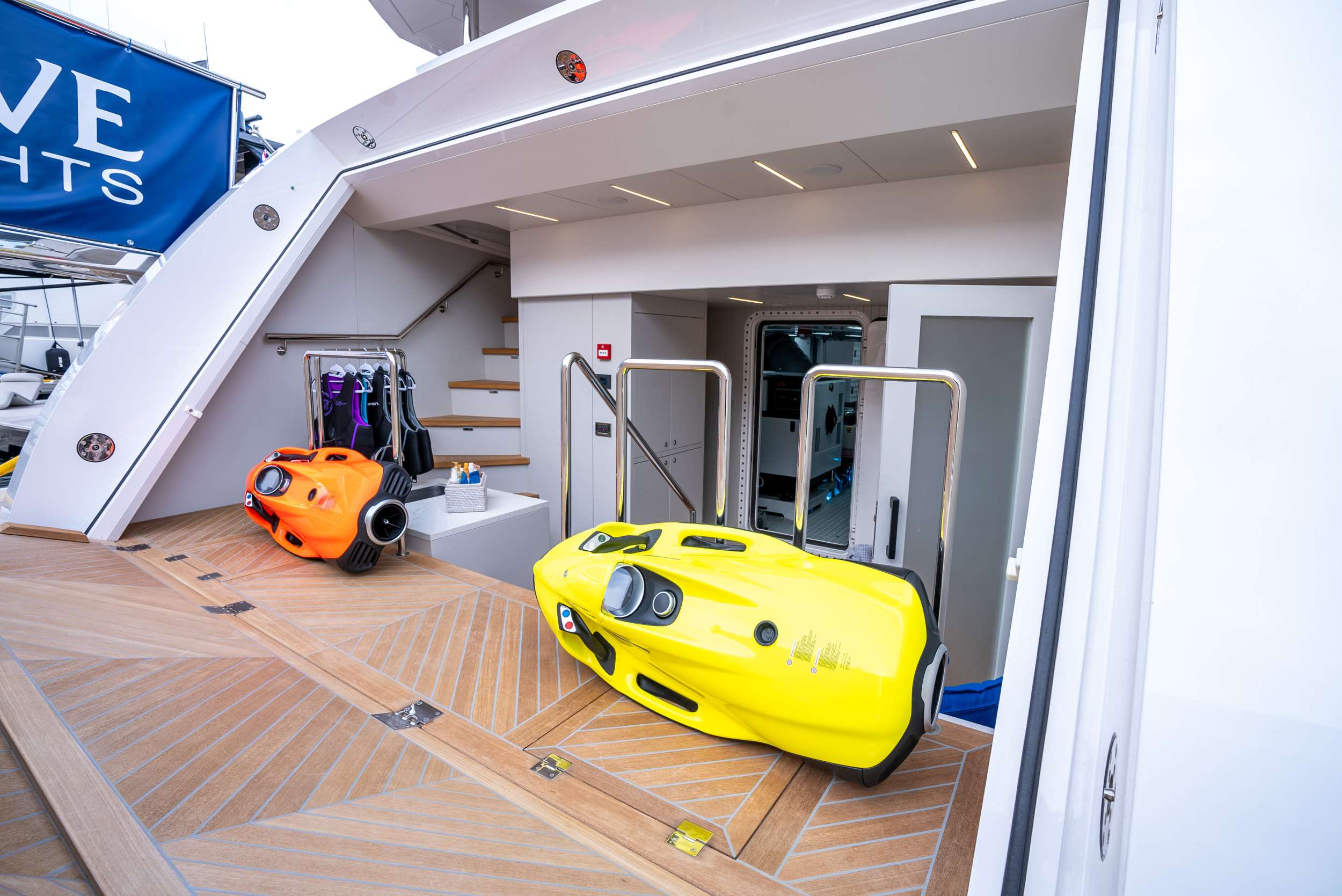 Yacht Photo 2