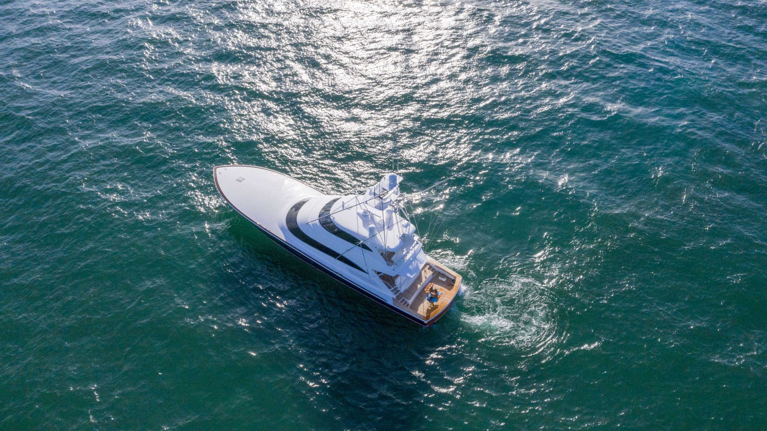 Yacht Photo 4