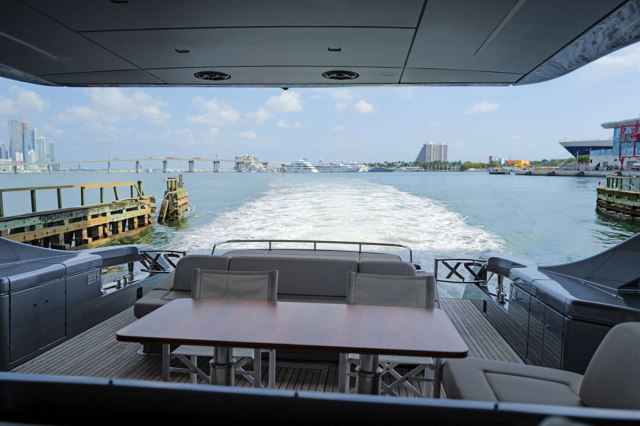 Yacht Photo 5