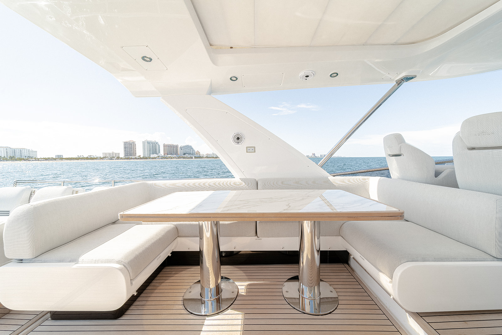 It Ain't Easy yacht photo 15