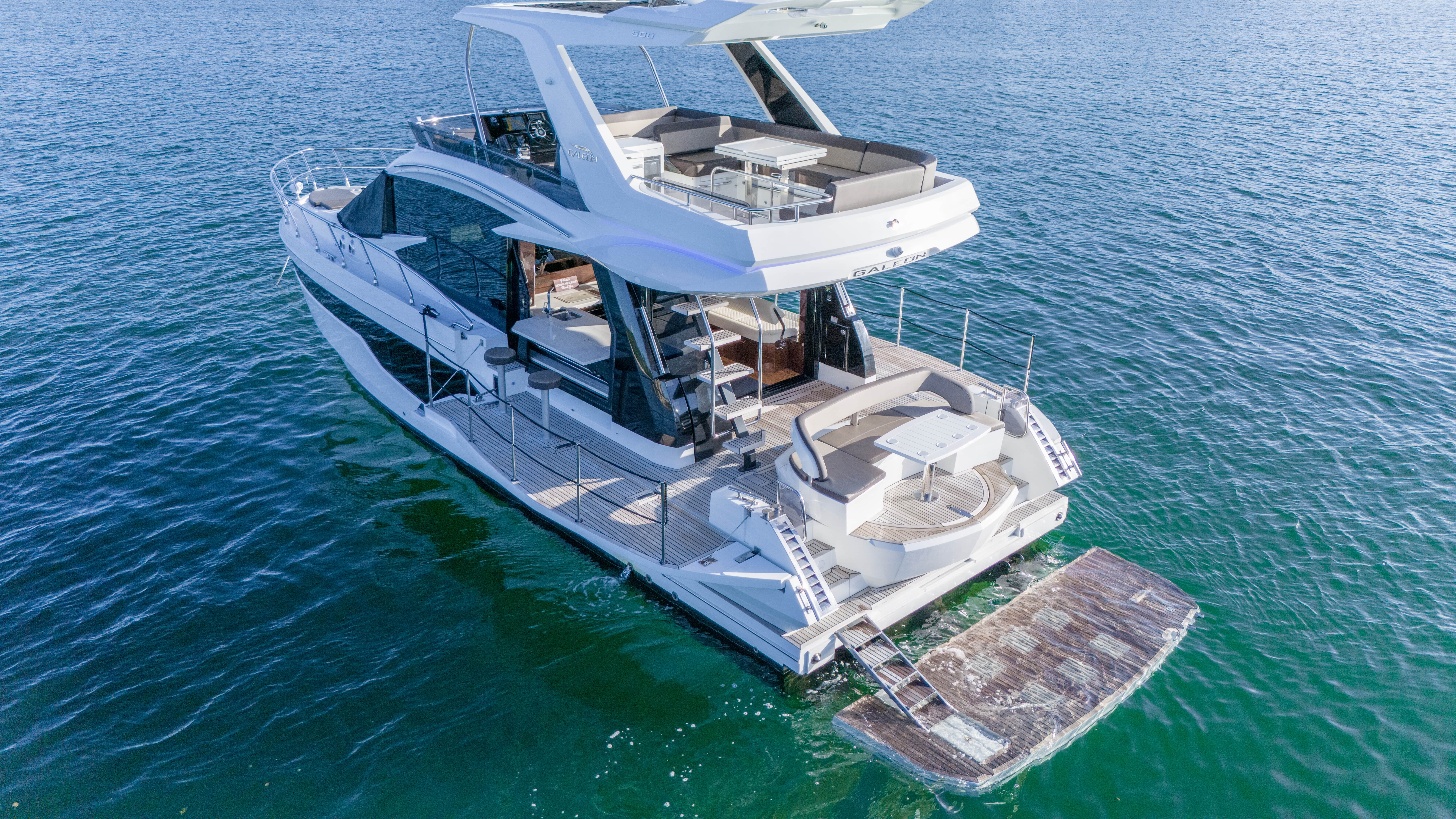 Day Charter Image